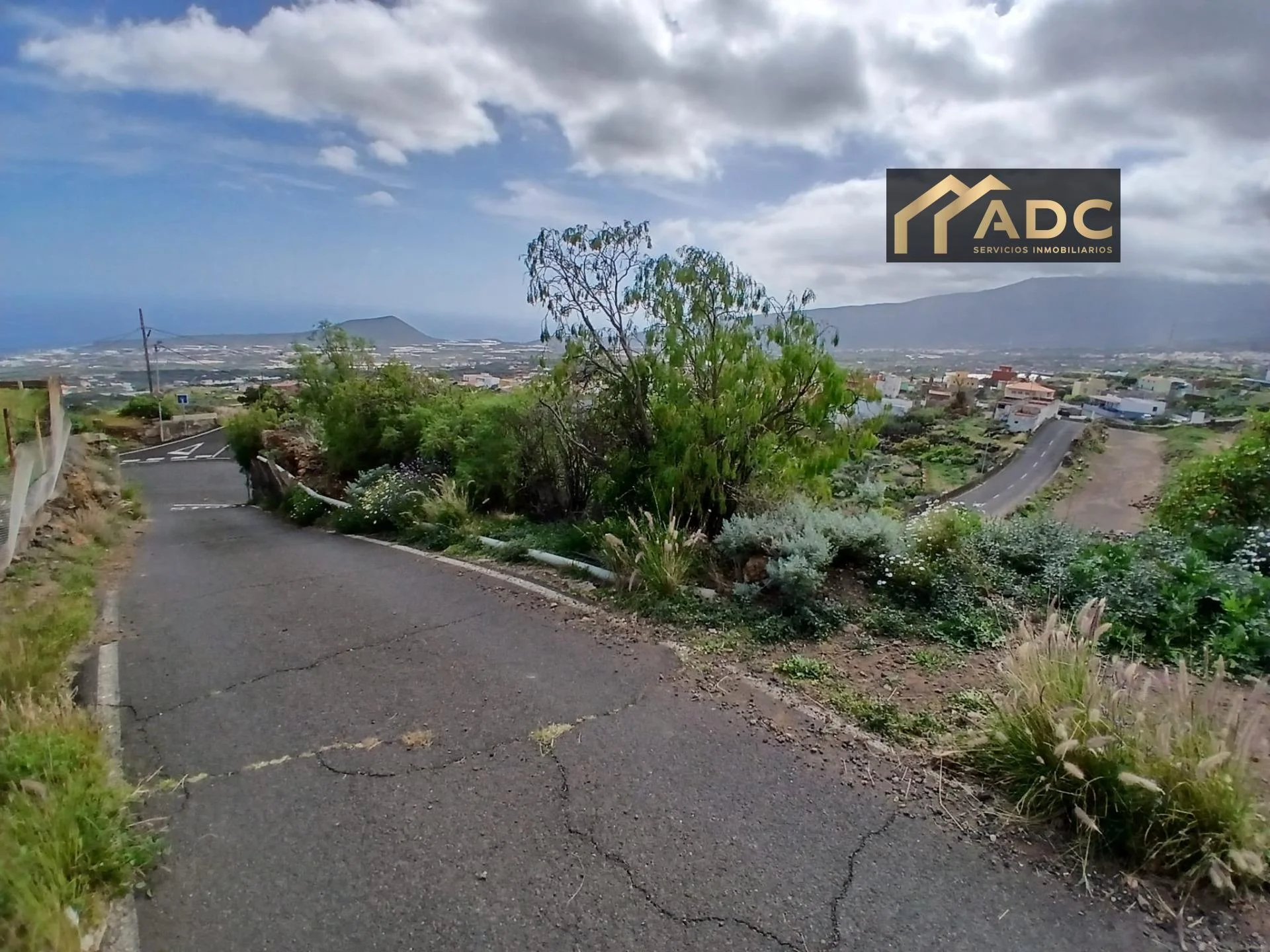 Buildable Araya plot, 250 m² potential