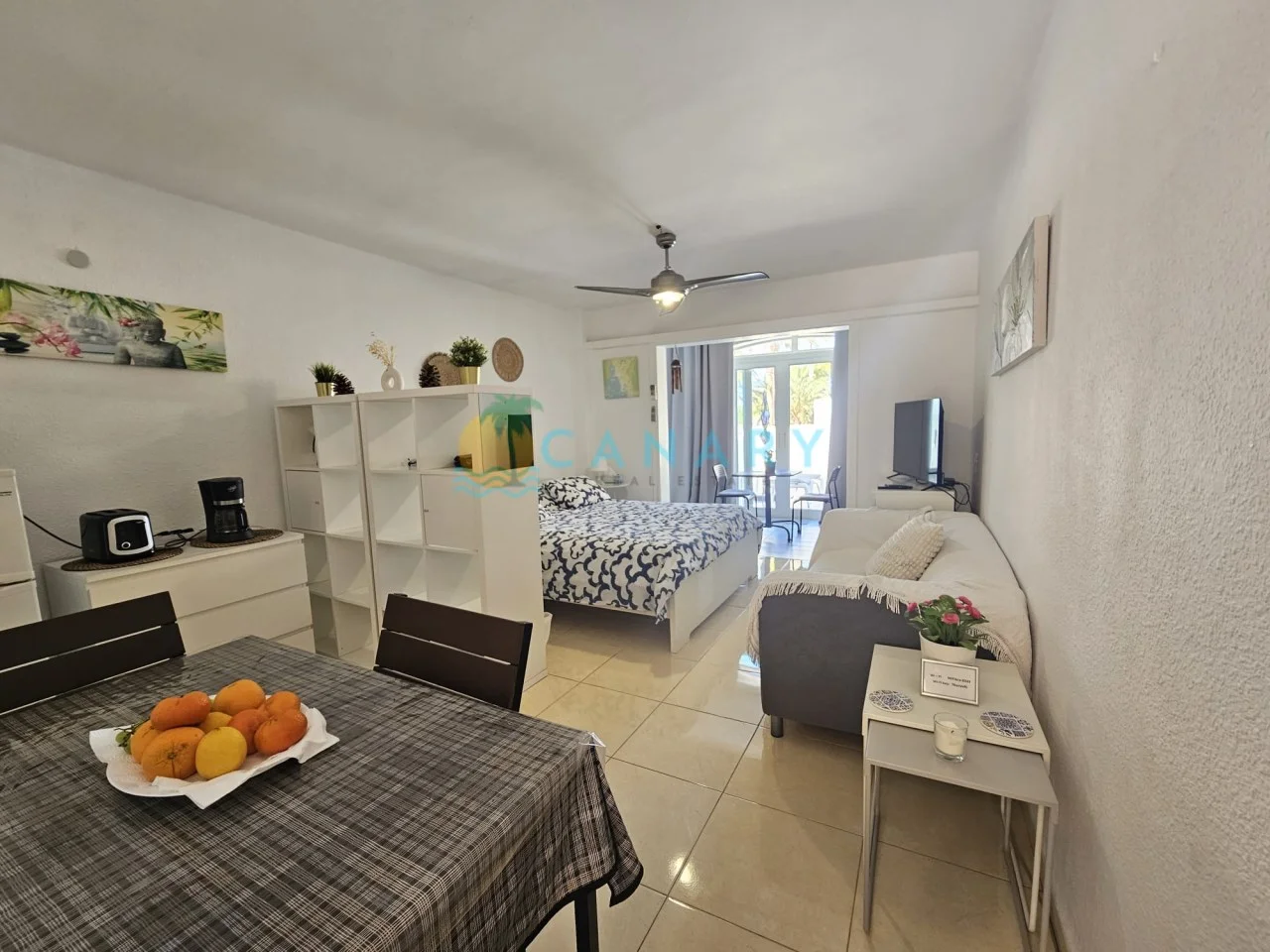 Central Playa Americas studio, 57 m²