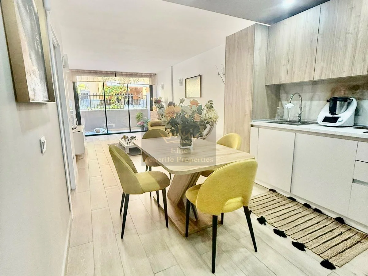 Apartamento interior en Adeje, 2 dormitorios