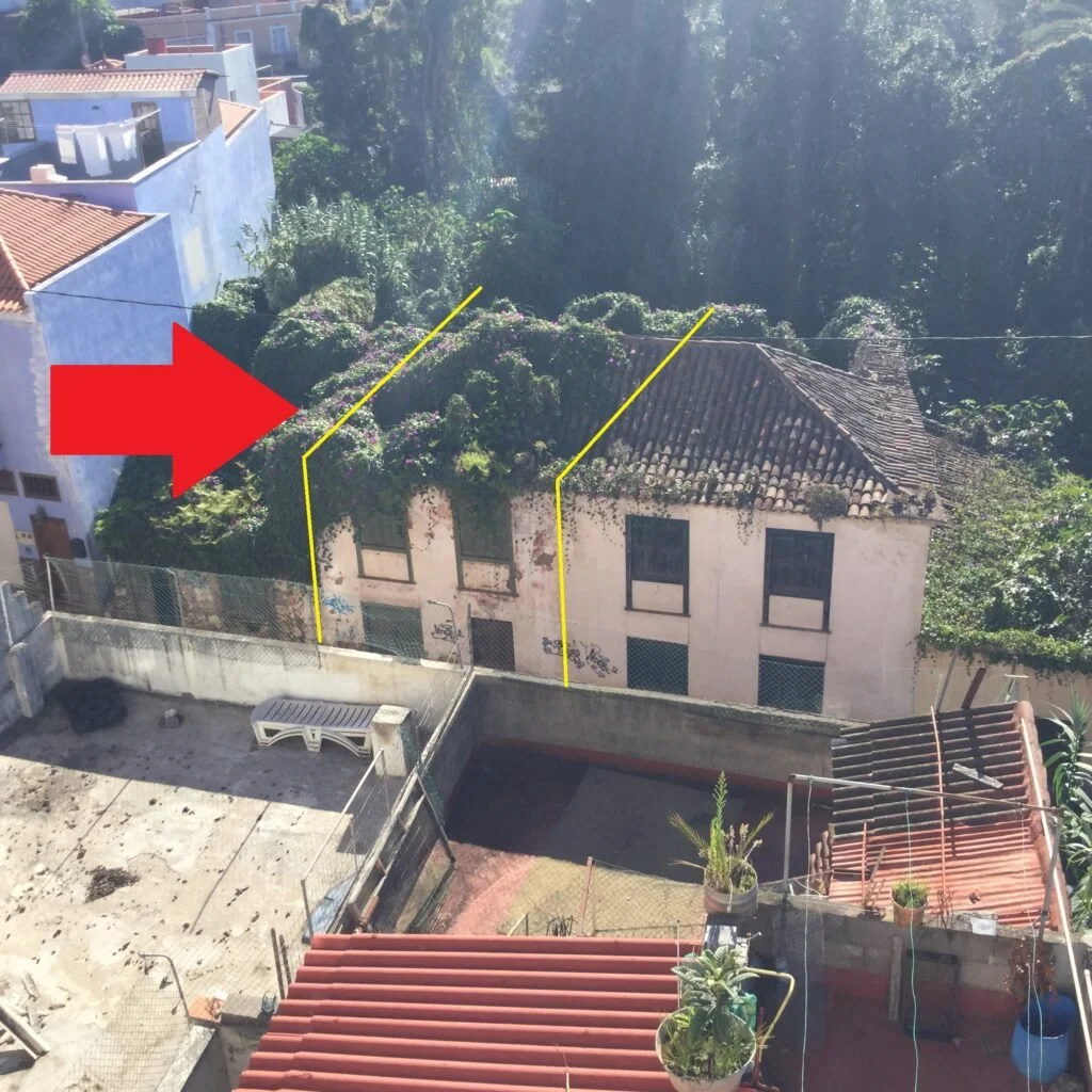 Urban plot in El Cantillo, 213 m²