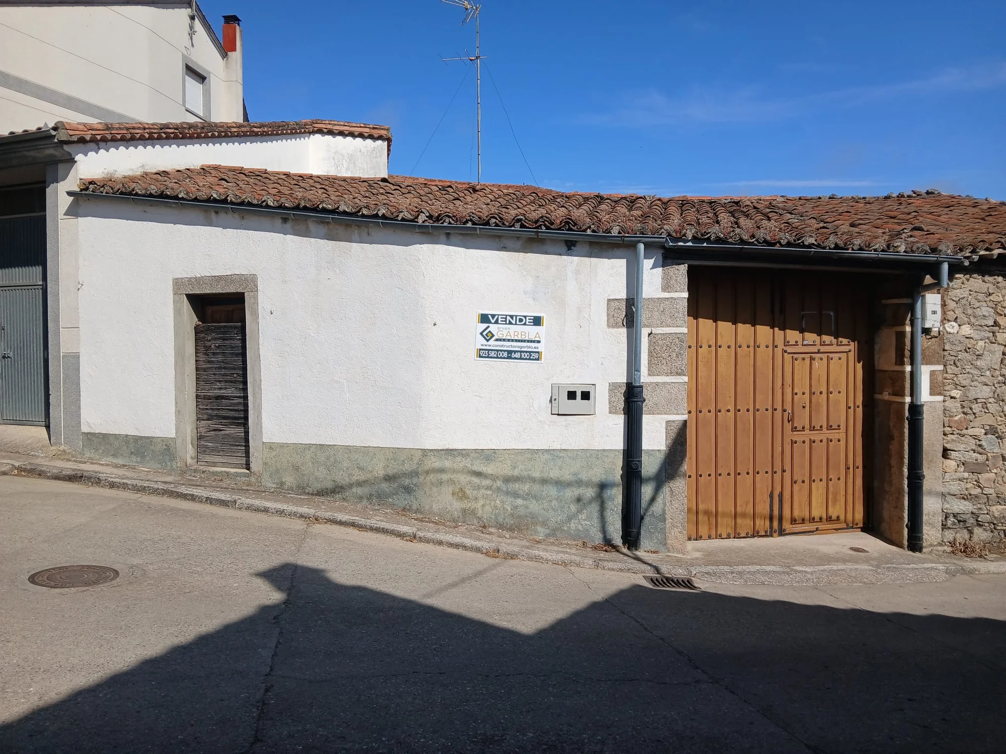 Casa de dos plantas en Los Santos