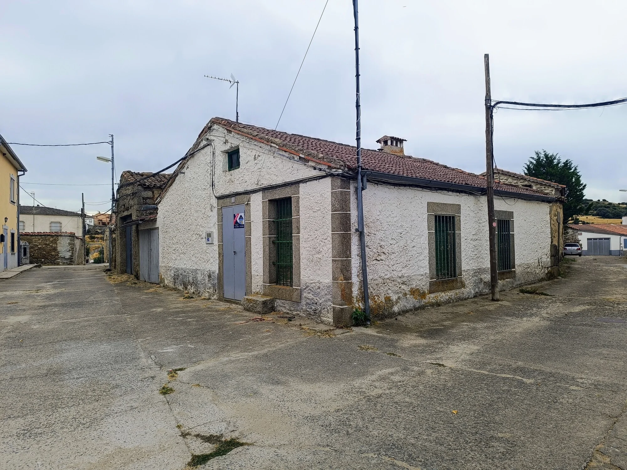 Casa rural con potencial de reforma