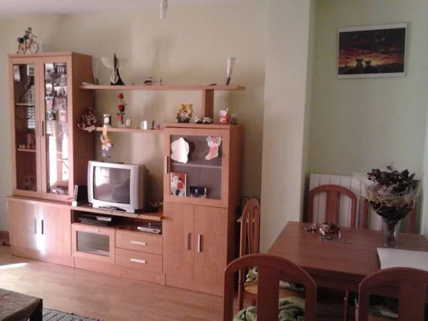 Good-condition flat with two bedrooms