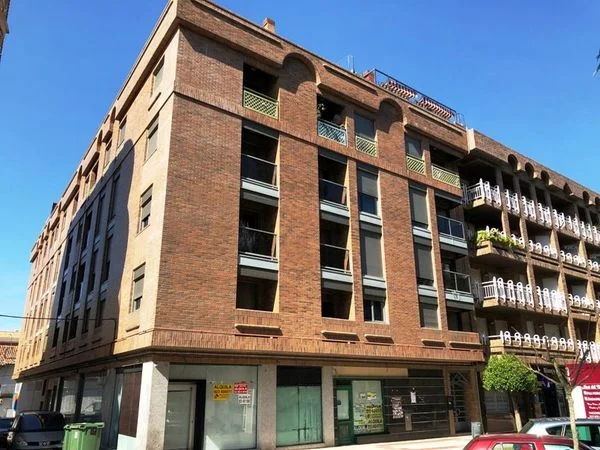 Spacious Béjar flat with three bedrooms