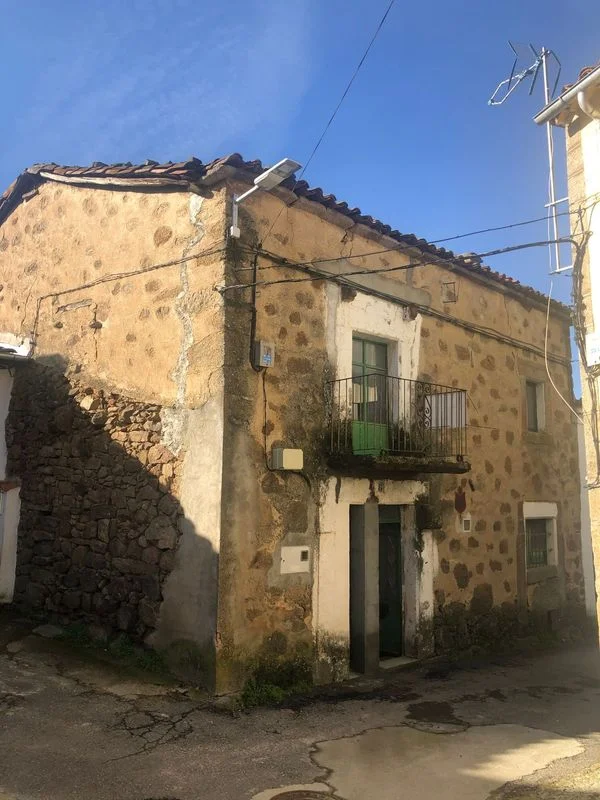 Casa de pueblo de 272 m² para reformar