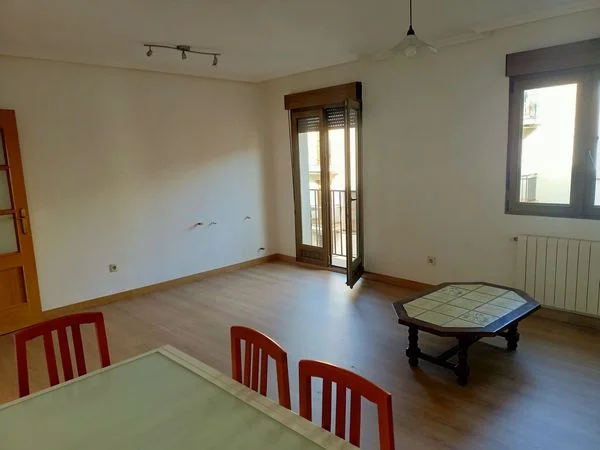 Piso exterior en Béjar, 3 dormitorios