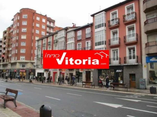 Local céntrico de 357 m²