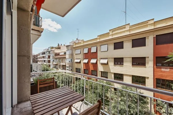 Reformed Lista flat, three bedrooms