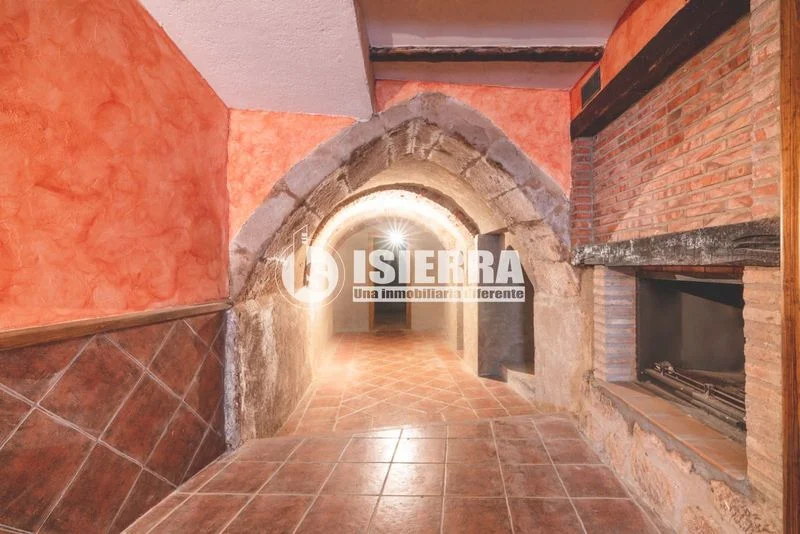 Good-condition house, 3 bedrooms, Hornos
