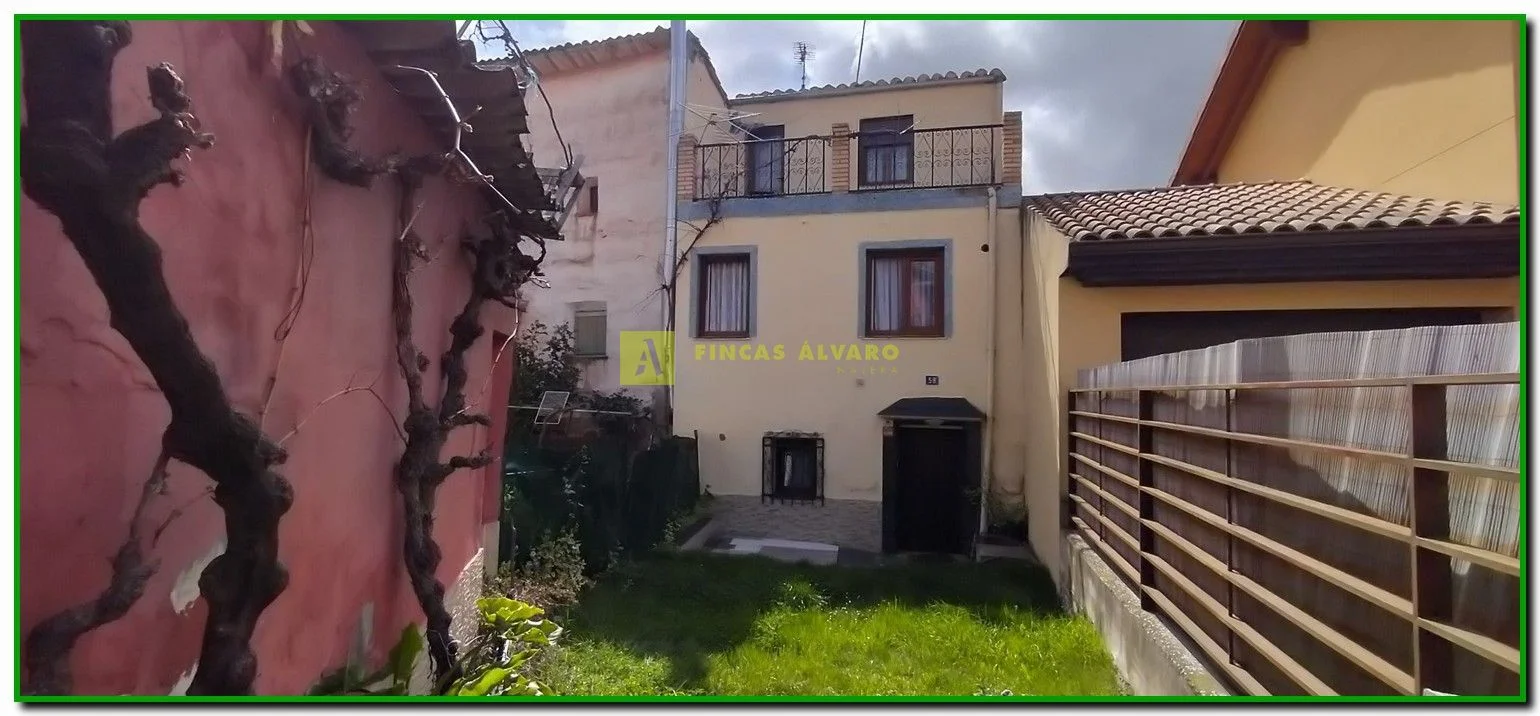 Chalet en Huércanos, 171 m², 3 dormitorios