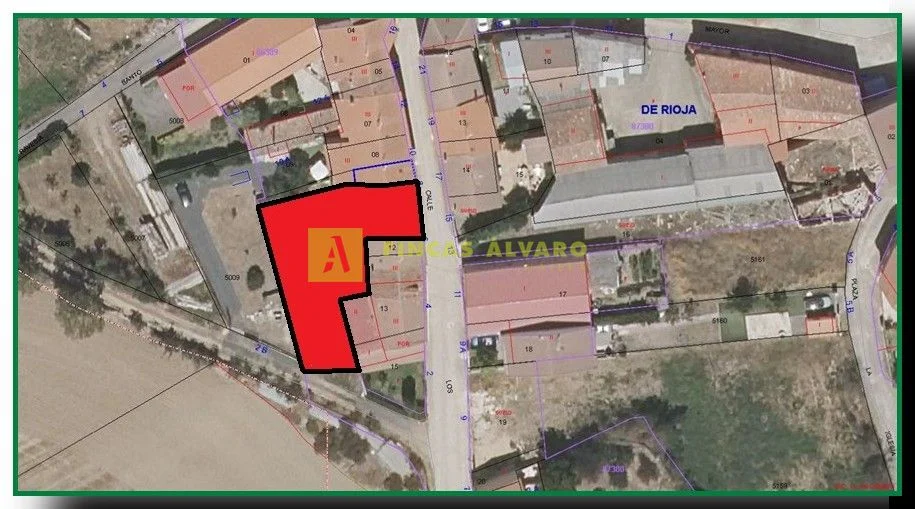 Solar urbano en Rioja de 465 m²