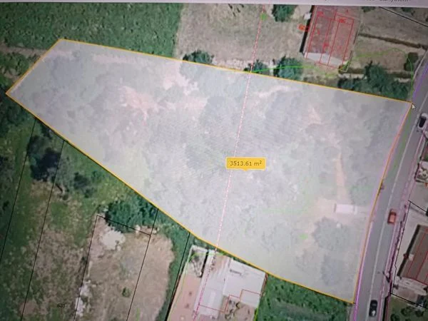 Parcela urbana cerca de Sanxenxo, 3.973 m²