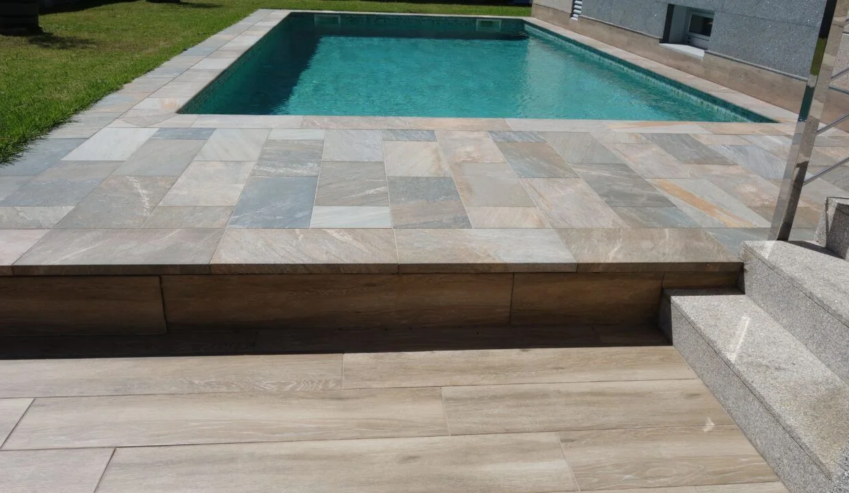 Stone house near Cangas centre, pool