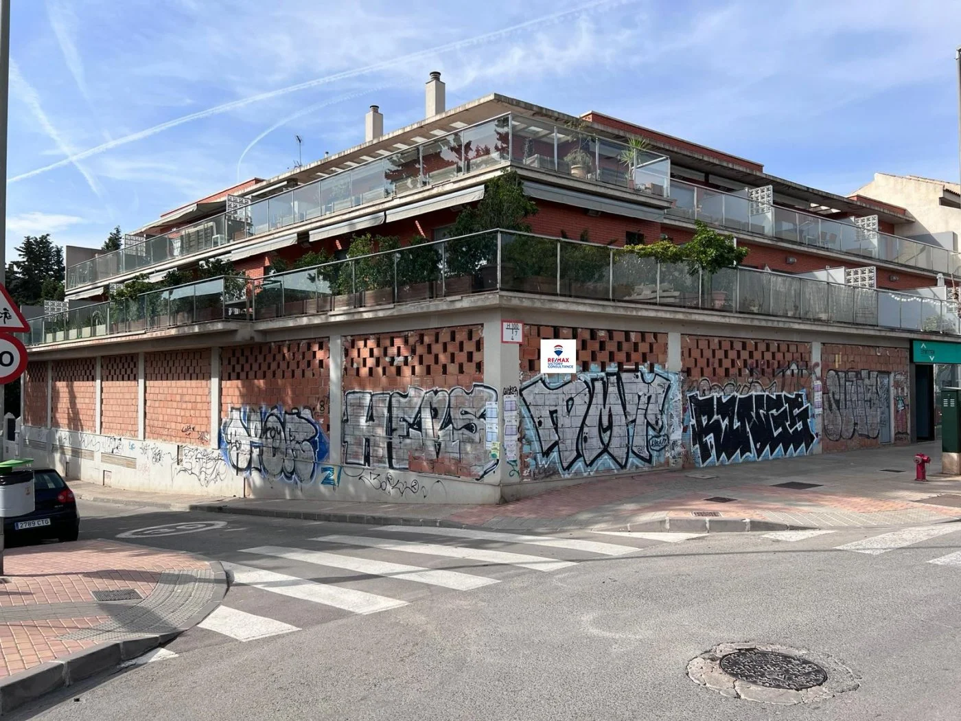 Corner commercial unit, 490 m², Murcia