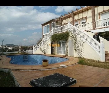 Chalet independiente vendido de cinco dormitorios