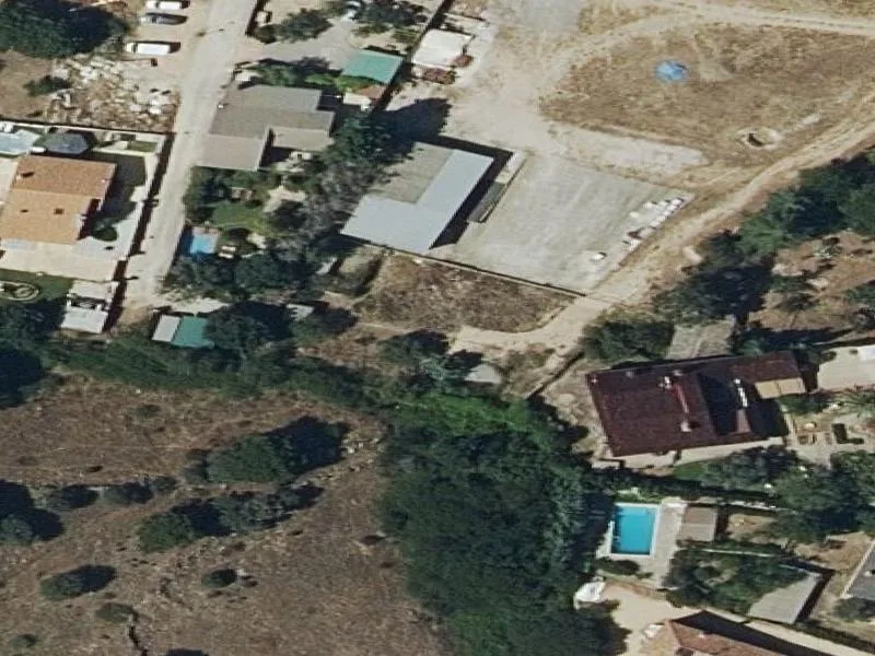 Participación de terreno en subasta
