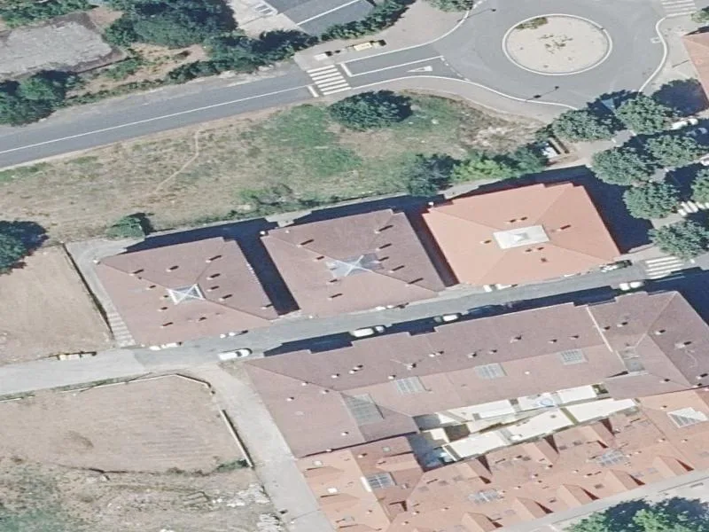 Local comercial en subasta de 216 m²